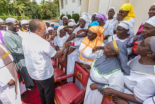 President Kenyatta addresses the gathering.